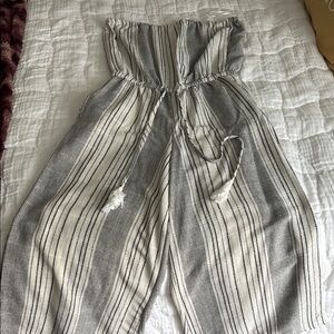 Elan Black and White Jumpsuit with Wide-Leg Design